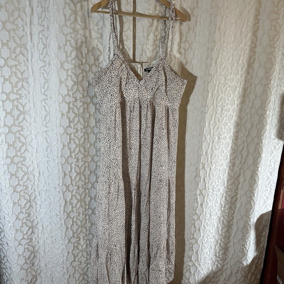 Express Dresses & Skirts - Express Women White Dress Black/Pink Polka Dot Spaghetti Strap Swing Size XL